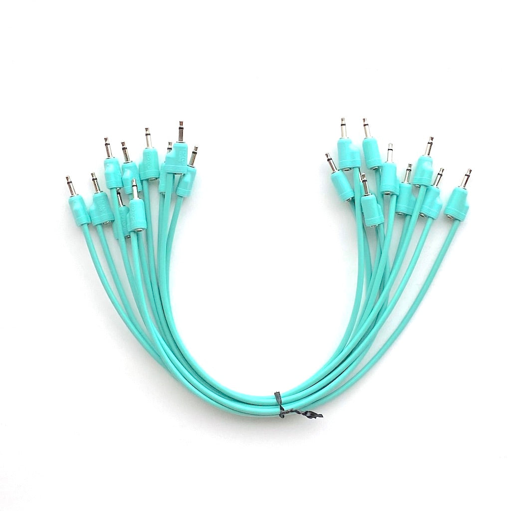 Stackcable - Cyan 40cm  (sold individually)